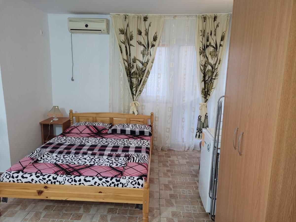 Cazare Eforie Nord, Plaja Acapulco, Garsoniere Four Studios, Bucatarie Comuna, Baie Proprie, Etaj 4, Fara Lift Εξωτερικό φωτογραφία