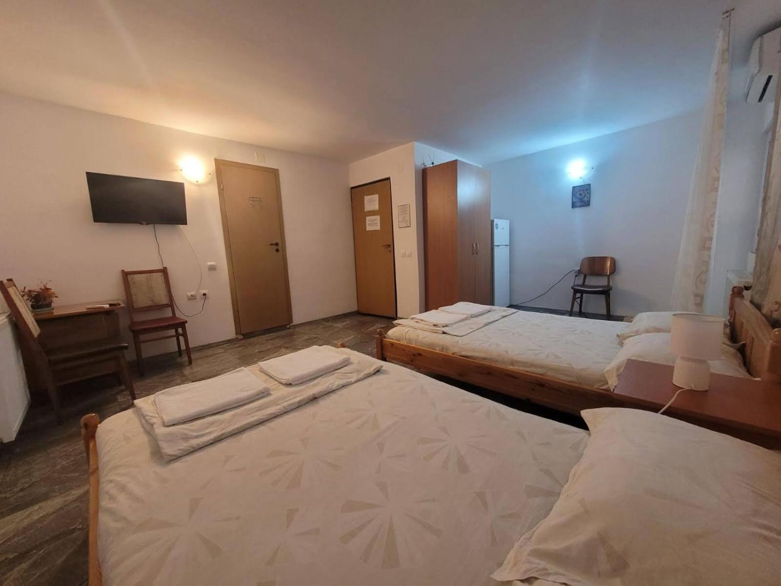 Cazare Eforie Nord, Plaja Acapulco, Garsoniere Four Studios, Bucatarie Comuna, Baie Proprie, Etaj 4, Fara Lift Εξωτερικό φωτογραφία